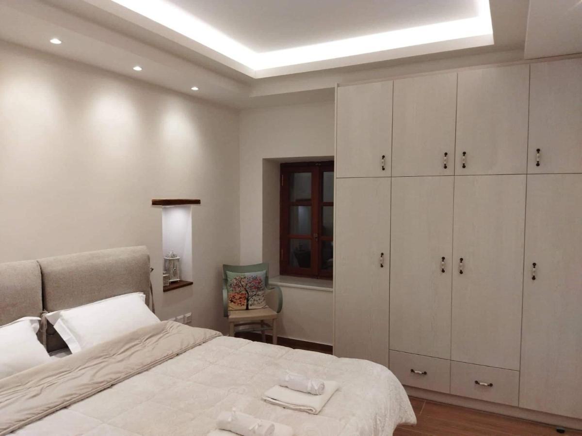 Вилла Tsolakis Luxury House Леонидион Экстерьер фото